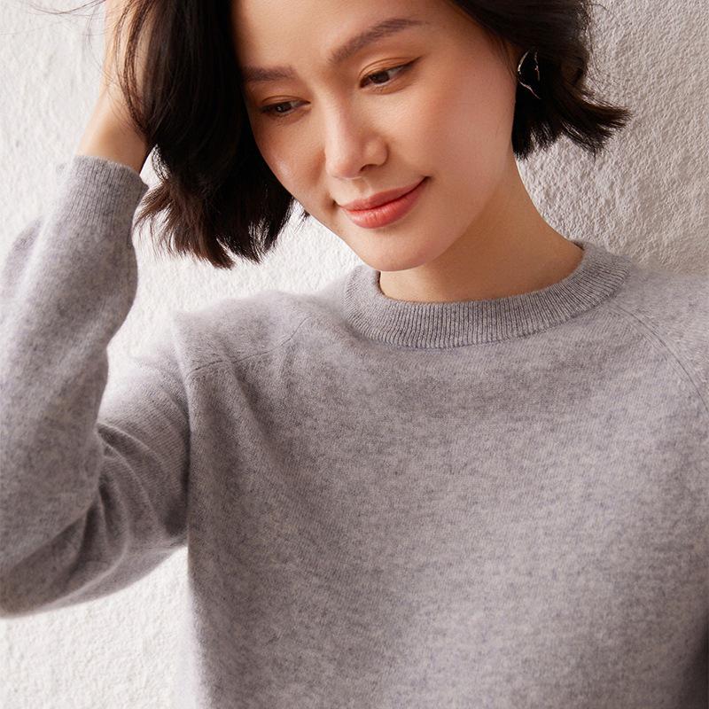 Women's Cashmere Sweater, Round Neck Pullover, Versatile Fit Knitwear for Autumn and Winter