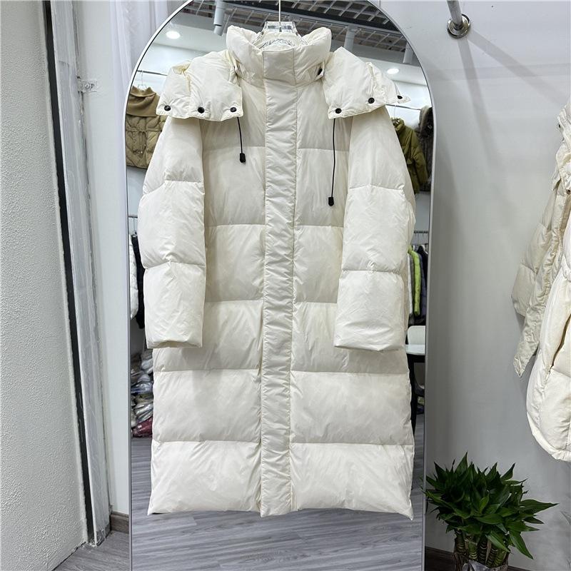 Длинный пуховик женский выше колена зимний новый модный свободный утолщенный белый утиный пух большой стеганый разрыв