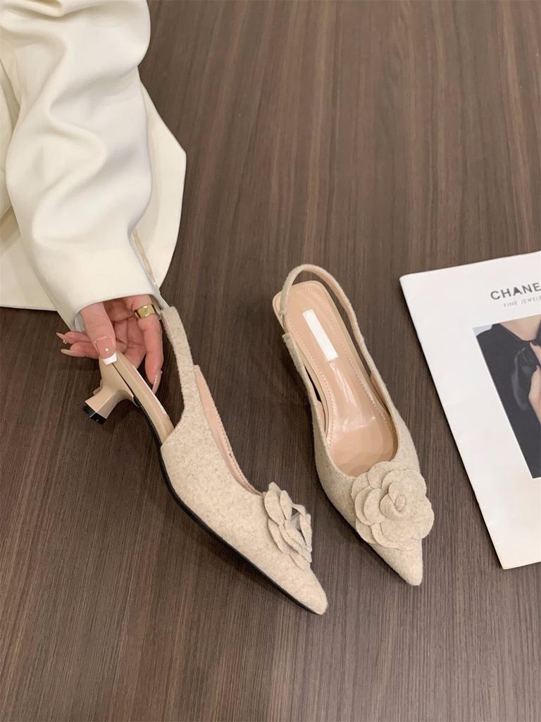 Французские туфли на высоком каблуке в стиле Сяосянфэн, сумка, сандалии с закрытым носком, туфли феи, новинка весны 2025 года, вечерние туфли пудрово-розового цвета с острым носком