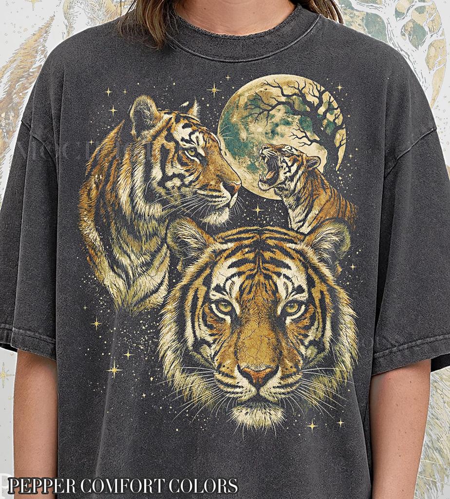 Vintage Tiger 90s Graphic Style Comfort Colors® Tshirt, Animal Lover Retro Tiger Faded T-Shirt, Nature Y2k Streetwear, 2000s Tiger Gift