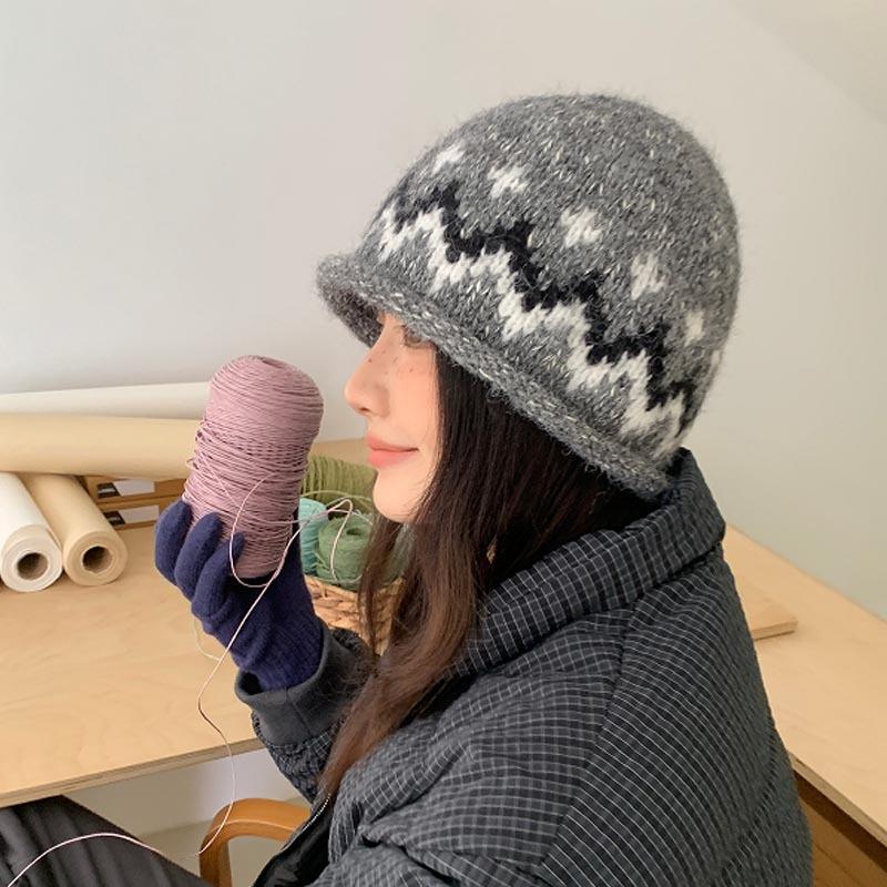 Women S Vintage Jacquard Knit Hat Autumn Winter Warm Ear Protection Beanie