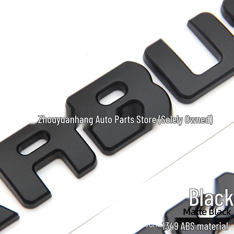 Совместимо с модификациями Mercedes-Benz G-Class, E-Class, C-Class и S-Class от Brabus, с шильдиками BRABUS, английской надписью и наклейками.