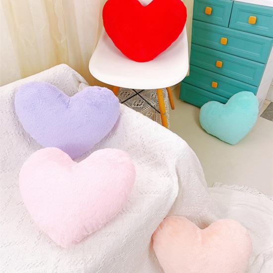Plush Pillow Adorable Heart Shaped Cushion Soft Comfortable Fluffy Throw Pillow for Home Bedroom Decoration