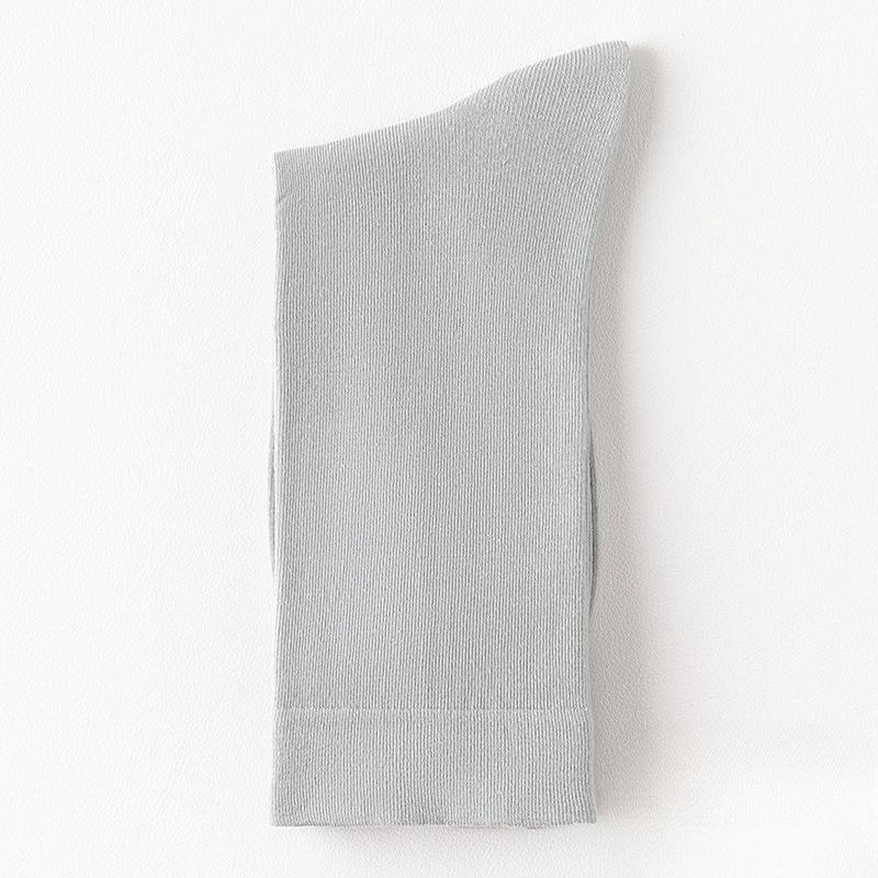 Носки White Pile Socks — легкие летние носки до середины икры, эластичные, без косточек, впитывающие пот и дышащие, для послеродового периода.