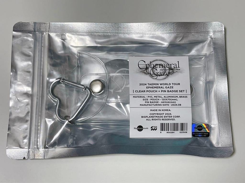 [Б/У] Набор из прозрачного мешочка и значка TAEMIN<>