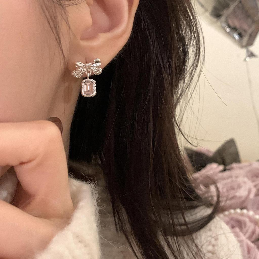 Шикарные серьги-бантики из циркония - модные легкие роскошные аксессуары для ушей 2023 года для женщин