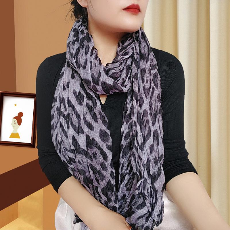 Trendy Gradient Cotton-Linen-Silk Scarf/Shawl for Women - Sun Protection & Dual-Use for All Seasons