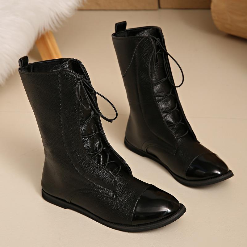 Flat Bottom Women's Korean Edition Fall/Winter 2025 New Square Toe Lace-up Casual German Training Booties