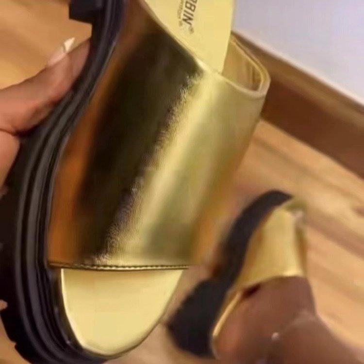 Модные летние высококачественные классические женские шлепанцы 2025 года, брендовая платформа, однотонные пляжные шлепанцы, Zapatos Mujer 2025 тренд