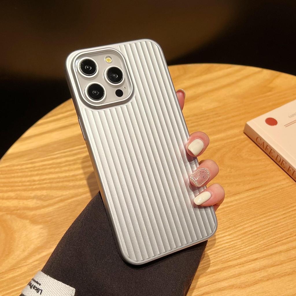Frosted Anti-Fall Protective Case with Corrugated Light Shed Pattern for iPhone 16 Pro Max and Apple 5432
