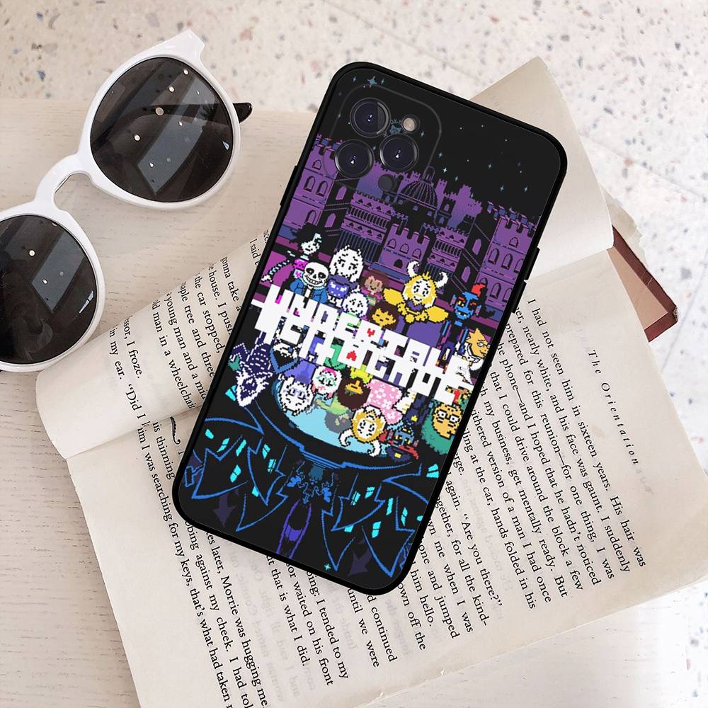 Чехол для телефона Игра Undertale U Для iPhone 17 Air 16 15 14 Plus 13 12 Mini 11 Pro Max Черный Чехол