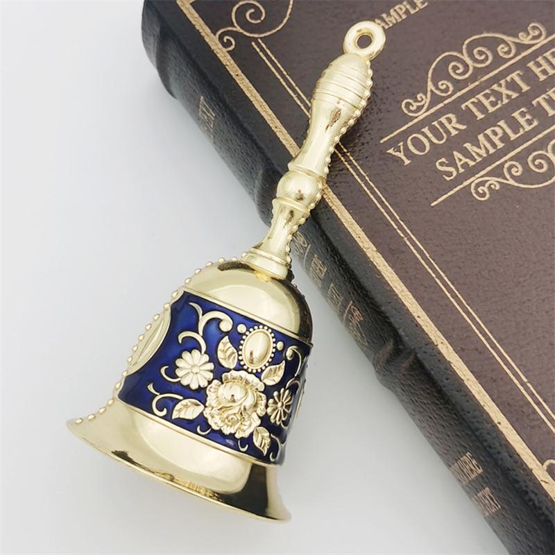 Retro Hand Cranked Bell European Style Exquisite Luxury Hand Bell Craft Decor Christmas Bell Church Bar Hotel Decoration