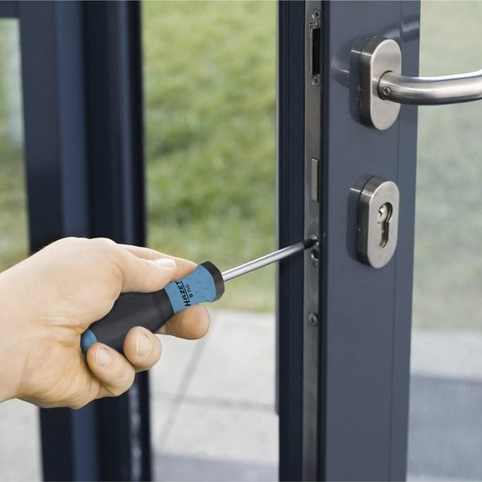 Набор отверток HAZET 810SPC/6 (Hazet Blue) - 6 штук - Плоский x4, Крестовой x2 - 3-компонентная рукоятка