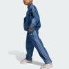 Adidas Оригинальный повседневный спортивный комплект джинсовый комплект с фирменным логотипом, воротником-стойкой, длинным рукавом, модные универсальные удобные джинсы детские комплекты средне-синего цвета JC7871