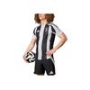 Adidas Футболка Juventus Colorblock с круглым вырезом, облегающая, мягкая, с коротким рукавом, мужская, белая, черная IT6056