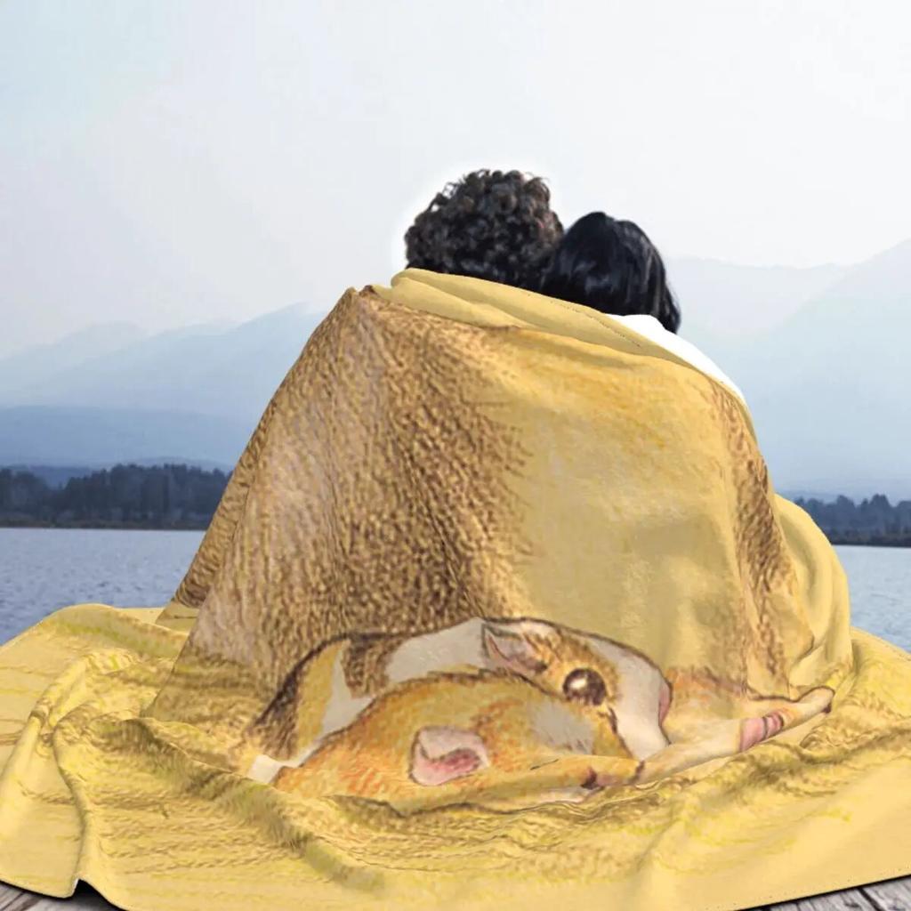 Cute Animal Guinea Pig Blanket Flannel All Season Portable Super Soft Throw Blanket for Bed Travel Bedspread