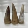 Расческа для шампуня из бычьего рога: Массажер для головы с роговым наконечником и треугольная расческа для акупунктурной терапии