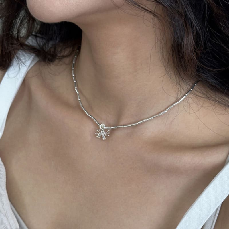 VINOOM dandelion necklace