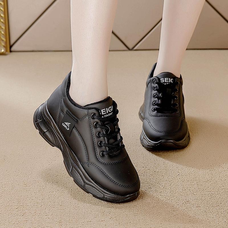 Women's Winter Walking Shoes Anti-Slip Running Lace-Up Sneakers Warm Faux Fur Lining Short Snow Boots Casual Comfortable Ankle Booties for Women