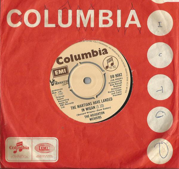 7-дюймовая пластинка HOUGHTON WEAVERS - Марсиане приземлились в Уигане DB9082 Columbia 1980 UK Фолк Б/У