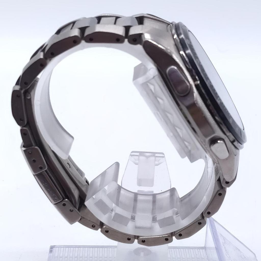 Б/у Часы CASIO OCEANUS OCW-M800 с солнечной батареей и радиоконтролем