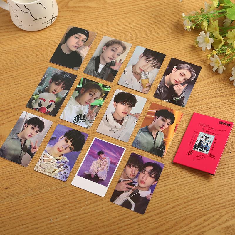 Skzoo Stray Kids Альбом Rock Star Фотокарточки в том же стиле Хёнджин Хан Идол Коллекционные Карточки Ломо Фан-Мерч Для Коллекции Фанатов Подходит для Детей Развлекательный