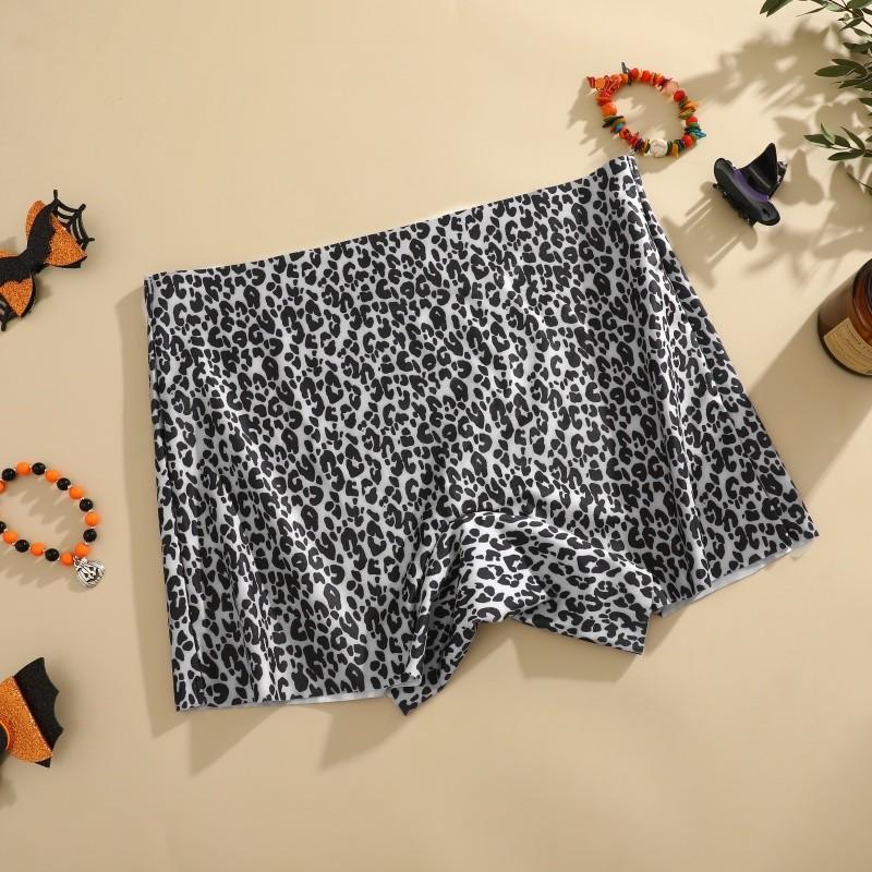 FINETOO Halloween Panty Boxer Seamless Boxer for Woman Halloween Underwear Soft and Comfortable Lingerie