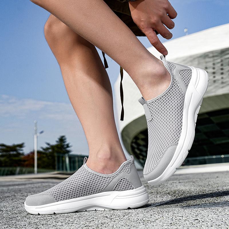 Мужские беговые уличные дышащие 2025 лето спортивные горячие продажи мужские лоферы платформа сетка повседневная обувь для ходьбы большой размер
