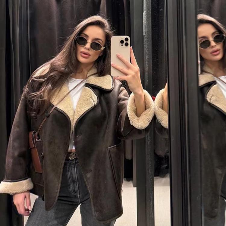 Женская свободная меховая куртка Осень/Зима - Теплая верхняя одежда на хлопковом утеплителе