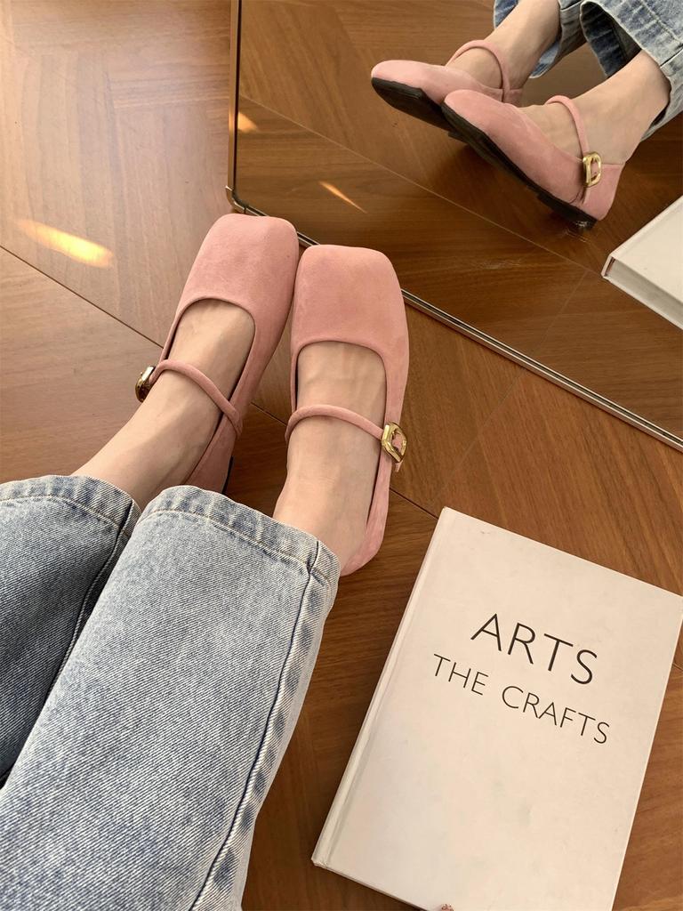 Сказочная квадратная голова с юбкой туфли бабушкины 2025 весна ремешок с пряжкой на одно слово плоская подошва вечерний бриз нежные одинарные туфли маленькие кожаные туфли