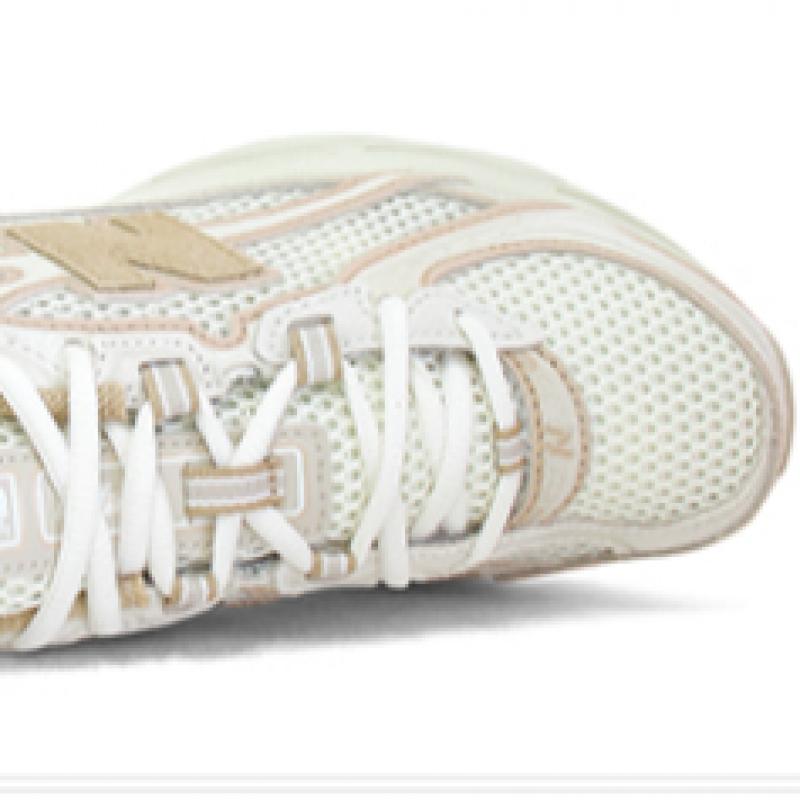 New Balance 740 Стиль жизни бежевый U740in2