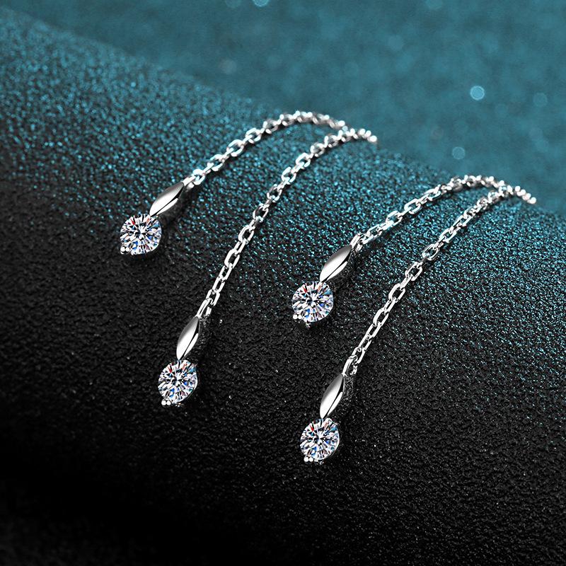 S925 Sterling Silver Mosang Stone Ear Women 'S Love Flat Sotes Accessories Plating Pt950 Gold