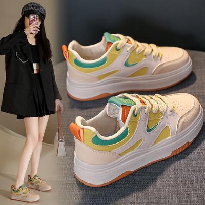 Корейская версия маленьких белых туфель. Женские весенние новые универсальные повседневные женские студенческие туфли для скейтбординга. Женские туфли на платформе на толстой подошве.