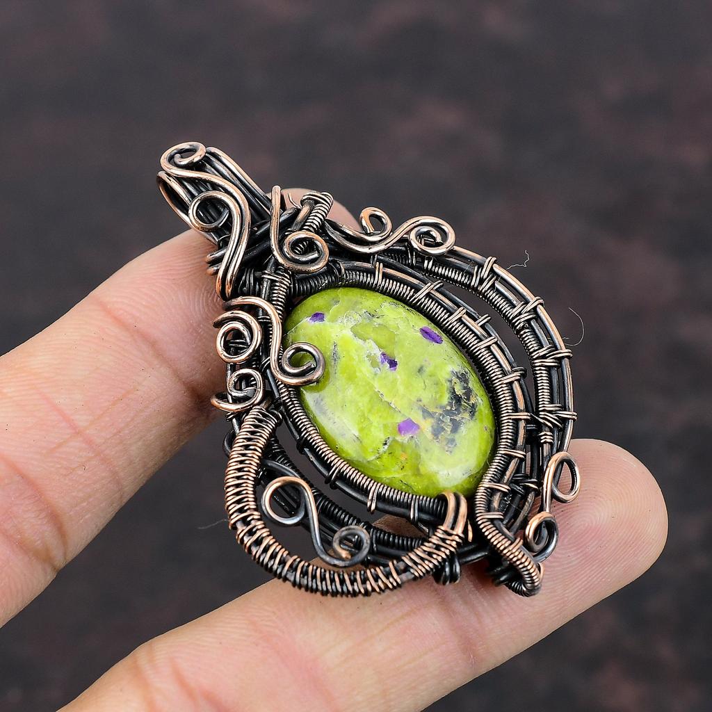 Кулон из стихтита, кулон в обертке из медной проволоки, кулон из натурального драгоценного камня, ювелирные изделия из медной проволоки, кулон ручной работы, подарок для нее, ювелирные изделия из стихтита