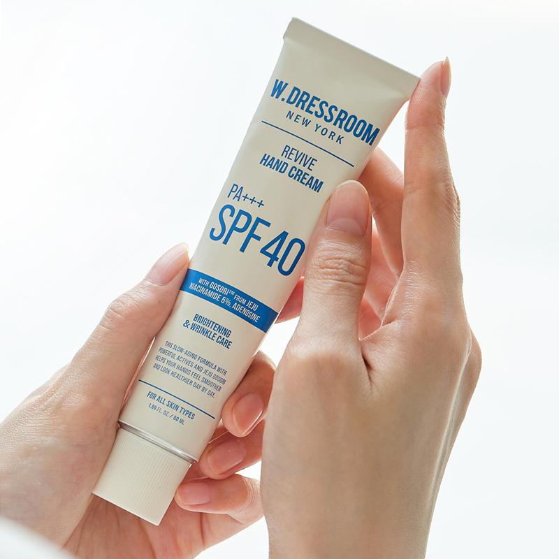 W.DRESSROOM Восстанавливающий крем для рук SPF 40 PA+++ 50 мл