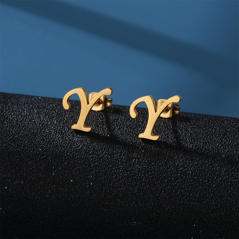 Ins Нержавеющая сталь Lucky AZ 26 Серьги с буквами алфавита Водонепроницаемые золотые серьги-гвоздики Ювелирные изделия Подарочные