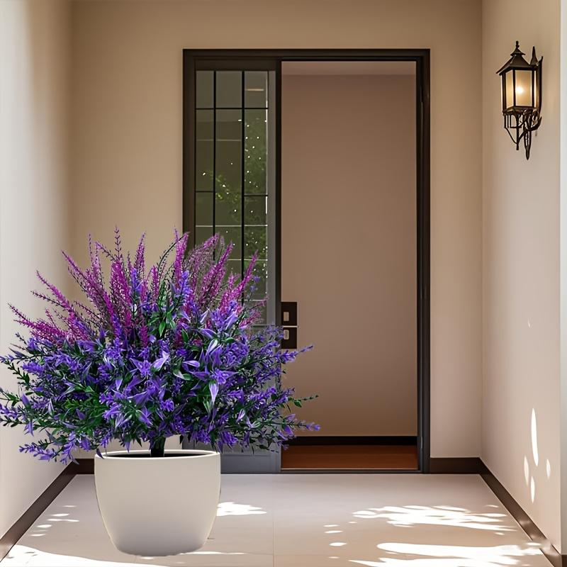 Lavender Artificial Ground Inserted with Nails Detachable Indoor and Outdoor Plastic Artificial Flowers Artificial Plants.