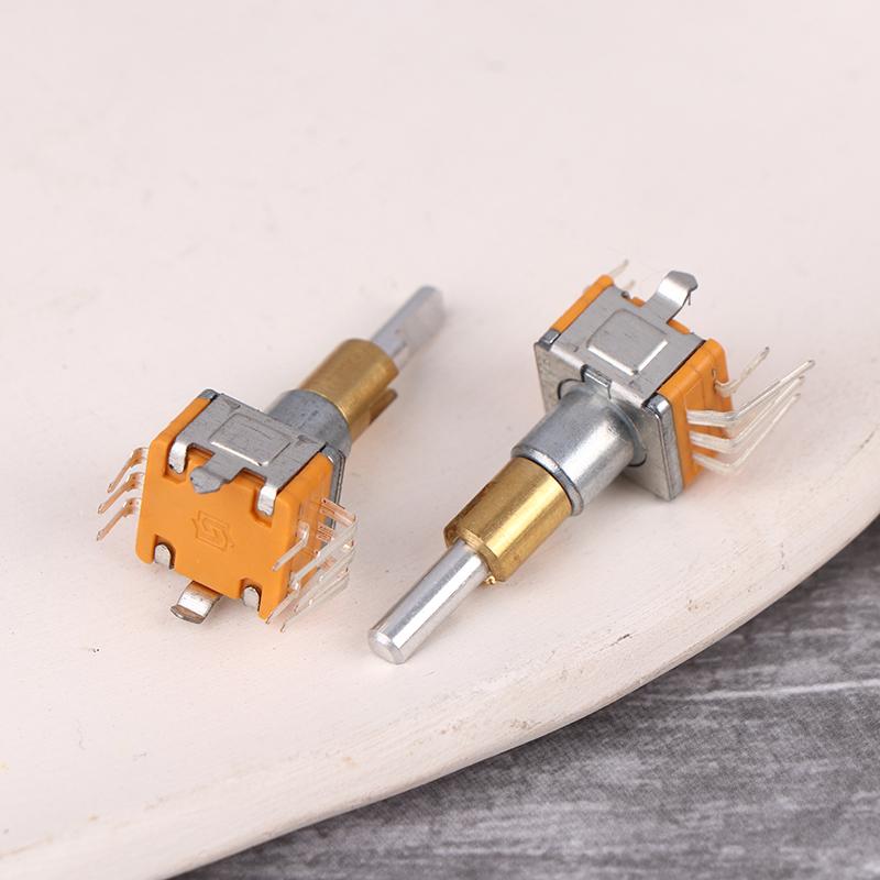 Ec110701N2B Двухосевой поворотный энкодер с кнопочным переключателем, вращение на 360 градусов, 30 позиций, 15-импульсная ручка