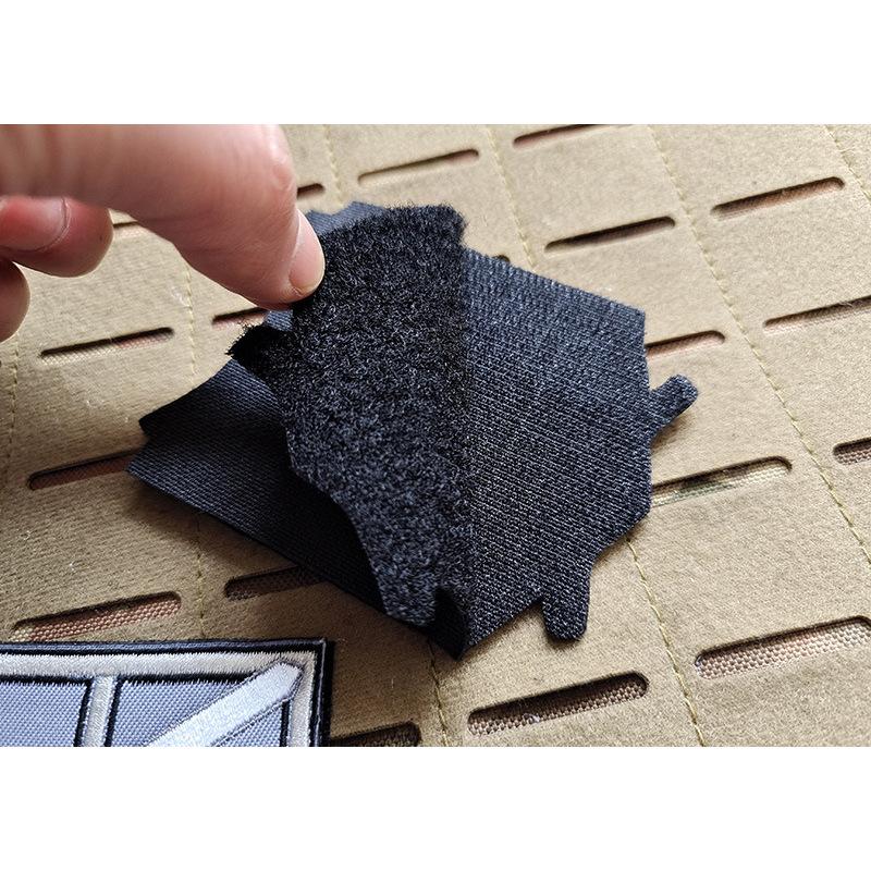 Нашивка Attack On Titan с вышитыми нарукавными повязками Wings Of Liberty из ПВХ, резиновые нашивки для тактического рюкзака, японская наклейка-аниме