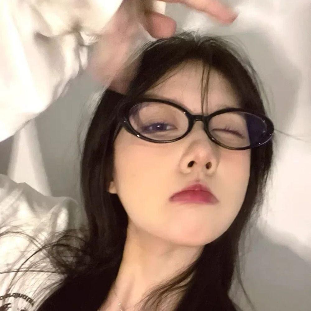 New Oval Frame Glasses Retro Outdoor Cat Eye Glasses Narrow Spectacles Plain Glasses Anti-Blue Light Eyewears