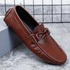 New Fashion Mens Casual Shoes Genuine Leather Male Loafers Comfy Summer Boats Shoes Mocassin Ultra-light Soft-Soled Driving Flat