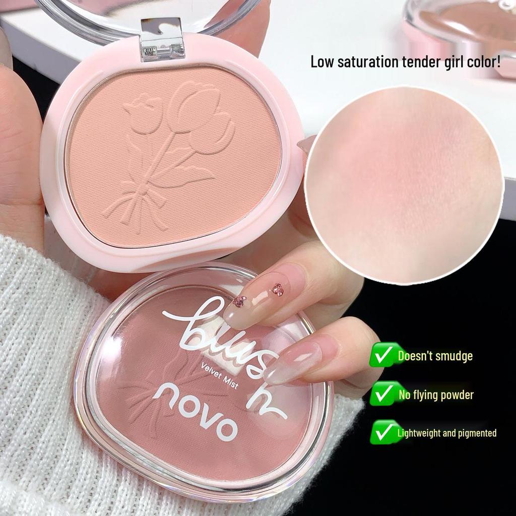 Палетка матовых румян NOVO Natural Nude - Любимая палетка нежной девушки для контуринга без осыпания