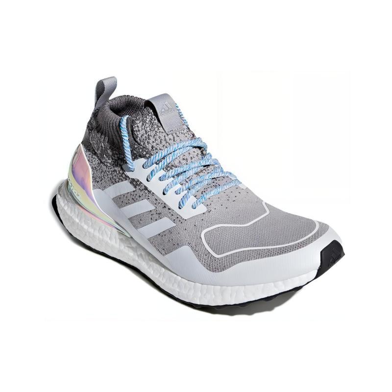 adidas Кроссовки Ultra Boost Mid Светло-серый металлик EE3732