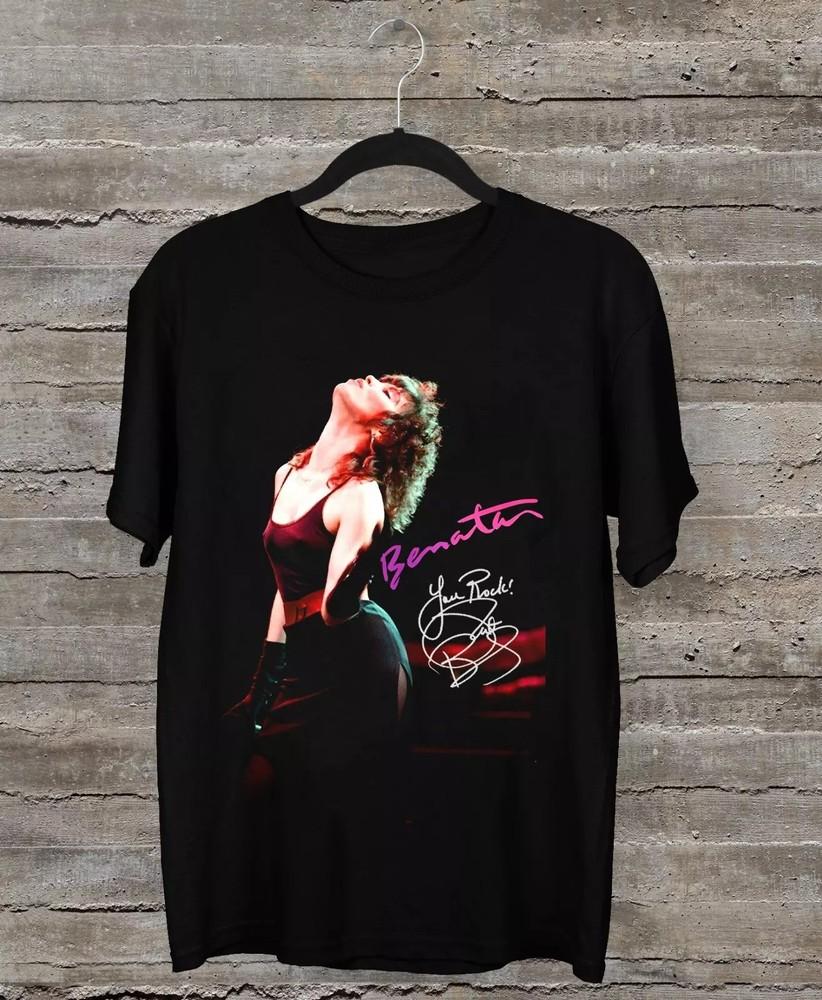 PAT BENATAR in concert 039;Live From Earth039; tour 1983 Black All Size Shirt AG2421 Unisex T-Shirt