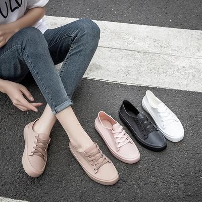 Модные милые маленькие белые туфли, непромокаемые туфли из ПВХ с неглубоким носком, мягкие рабочие сапоги для женщин с низким вырезом 2025