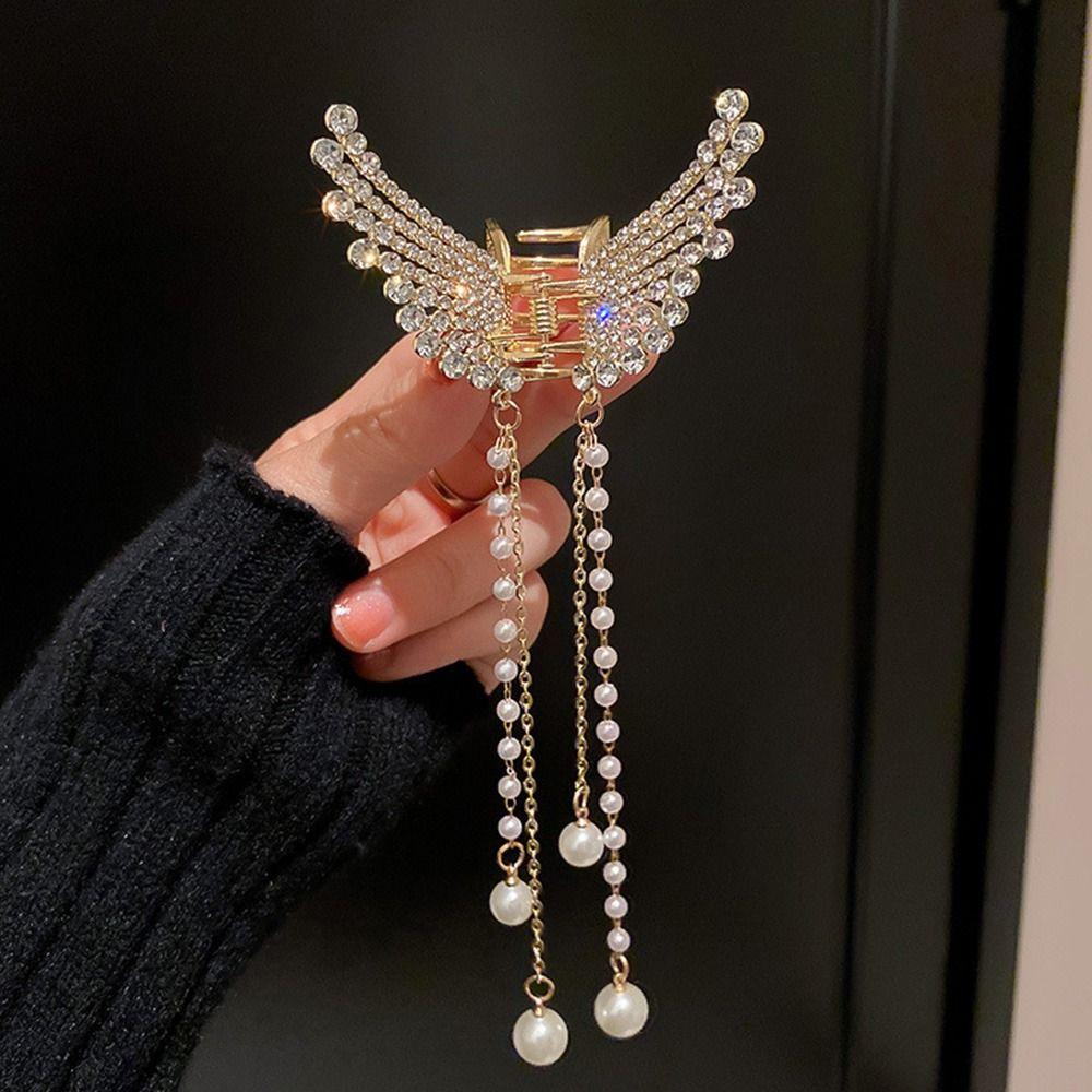 Headwear Simple Elegant Hair Claw Butterfly Hairpin Hair Accessories Pearl Tassel Hair Clip