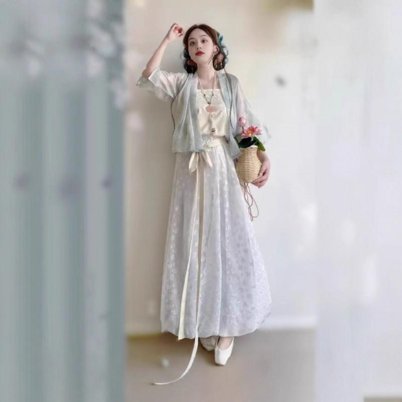 Womens Song Dynasty Style Hanfu Set: Short Top Camisole Bloomer Pants In Chiffon Daily Wear