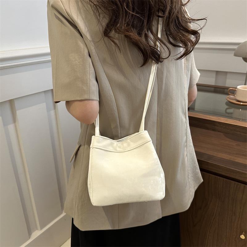 Летняя сумка женская новая модная сумка через плечо корейская высококачественная простая сумка-ведро для женщин