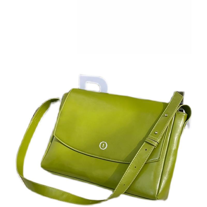 High Quality Green Large Capacity Tote Bag Preppy Soft Student Commute Shoulder Bag Casual Simple Oil Wax Leather Crossbody Bag
