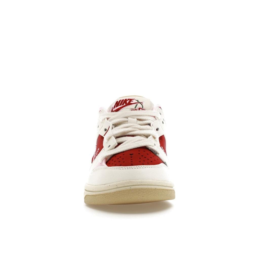 Nike Dunk Low Disrupt 2 Valentine's Day FD4617-667